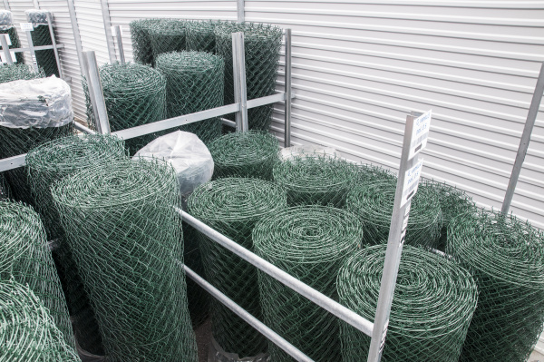 Pletivo na plot Pletivo na plot