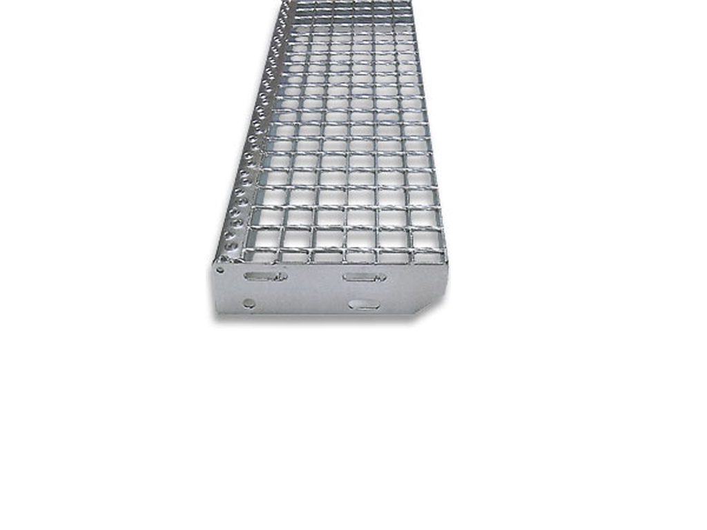 Stupeň schodiskový SP 240-34/38, DIN 24531, pozinkovaný
