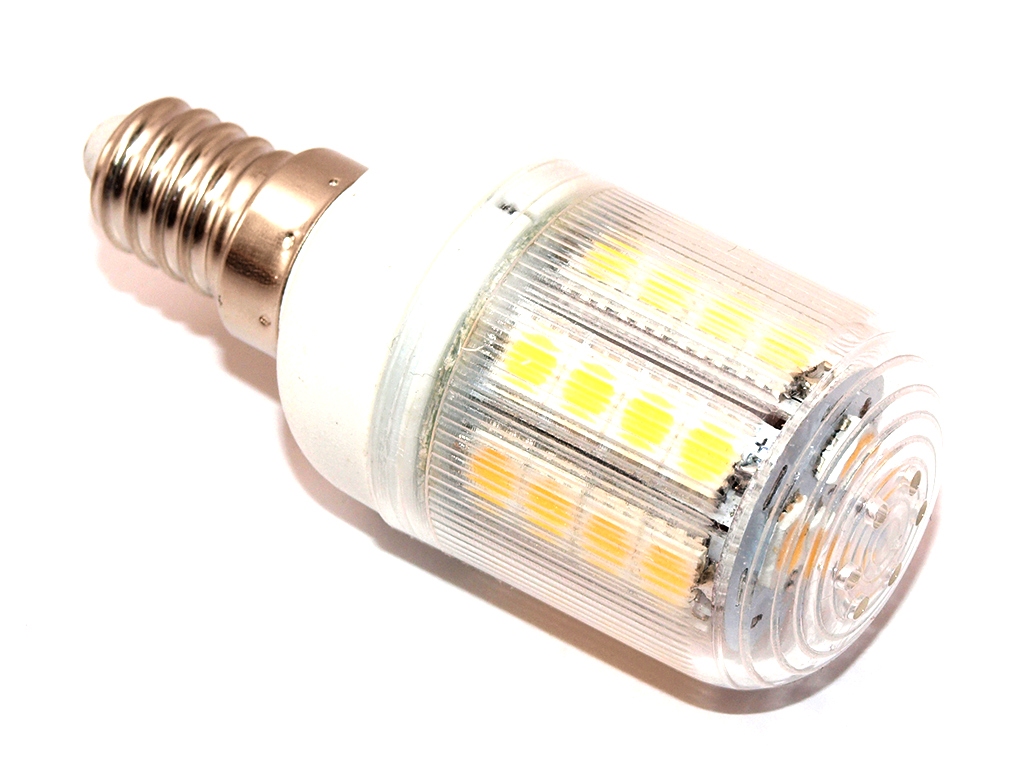 LED žiarovka, farba svetla teplá biela, závit E14, svietivosť 390 lúmenov