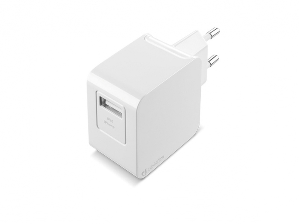 Cestovná nabíjačka CellularLine s dátovým káblom a konektorom Apple Lightning