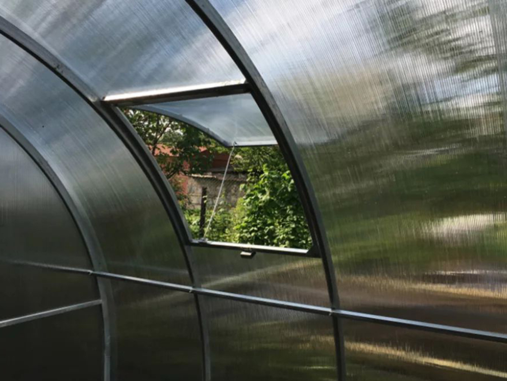 Okno vetracie pre skleník GARDENTEC Herbus