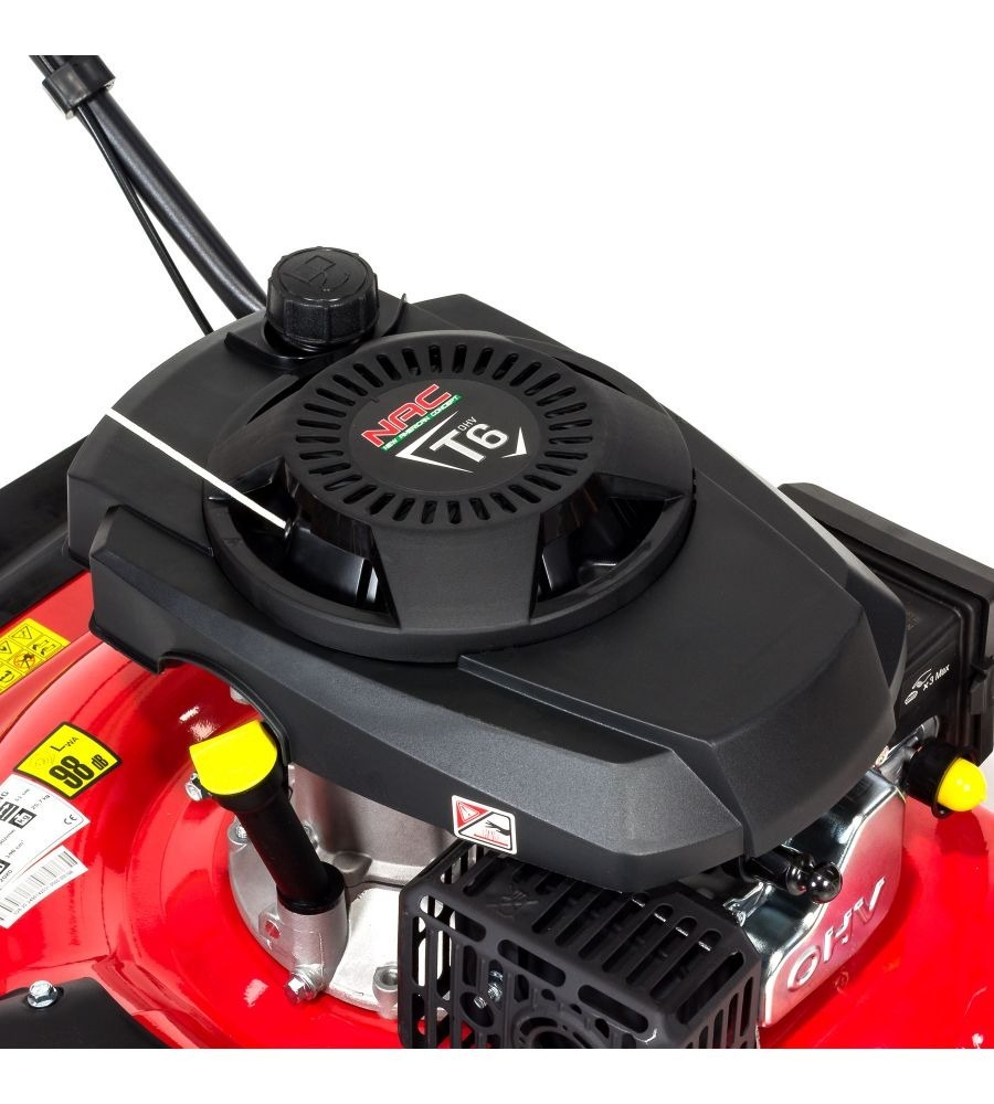 Detail motoru NAC T6 benzínové sekačky NAC LP50-146-SD-NG