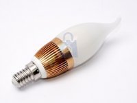 LED žárovka svíčka, barva světla teplá bílá, závit E14, svítivost 300 lumenů