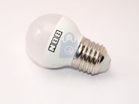 LED žárovka, závit E27, malá baňka