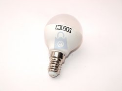 LED žárovka, závit E14, malá baňka